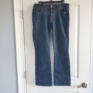 Tommy Hilfiger Women's Curve Bootcut Blue Jeans, Size 12